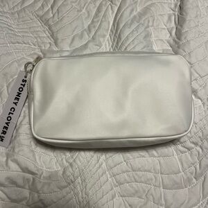 Stoney Clover White Small Pouch
